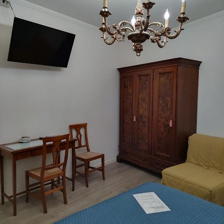Belvedere Hotel & Villa Toscolano Maderno Buitenkant foto