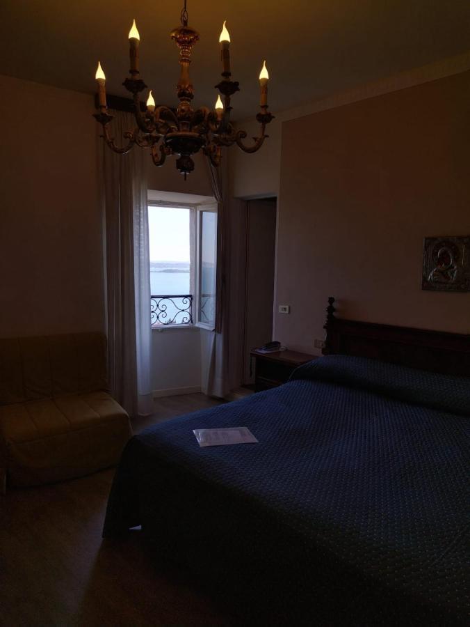 Belvedere Hotel & Villa Toscolano Maderno Buitenkant foto