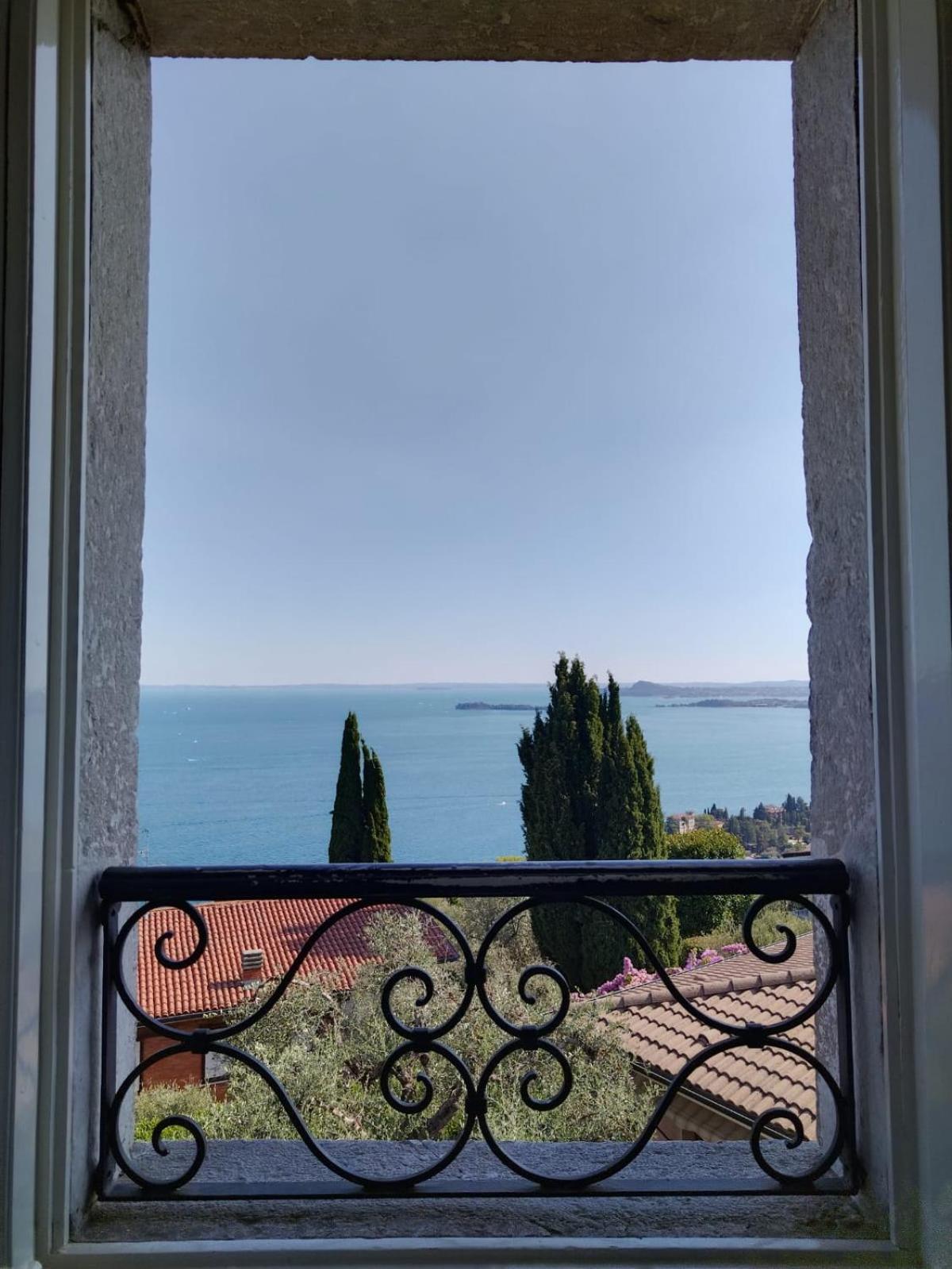 Belvedere Hotel & Villa Toscolano Maderno Buitenkant foto