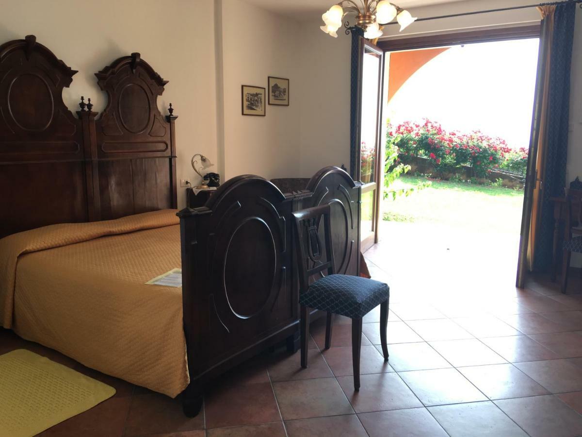 Belvedere Hotel & Villa Toscolano Maderno Buitenkant foto