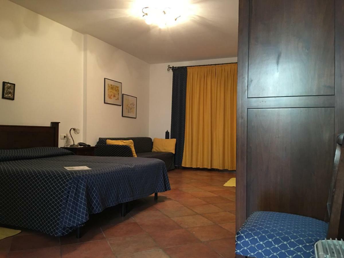 Belvedere Hotel & Villa Toscolano Maderno Buitenkant foto